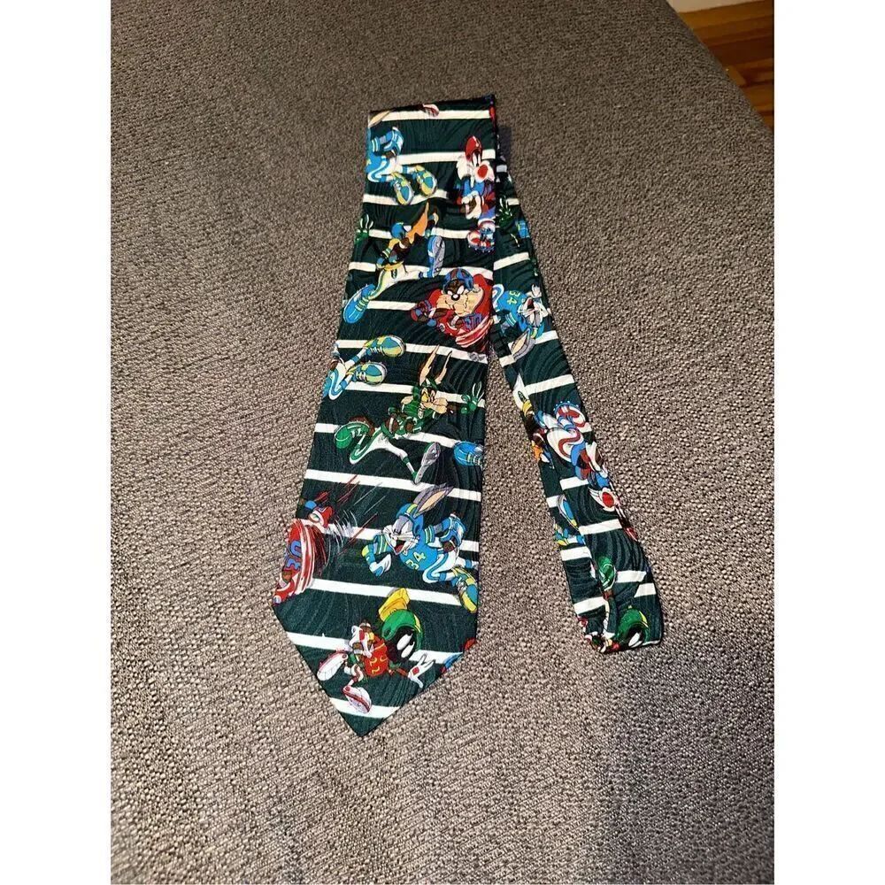 Vintage Looney Tunes Silk Tie Football 1993